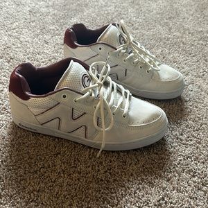 Emerica OG-1 skateboarding shoe